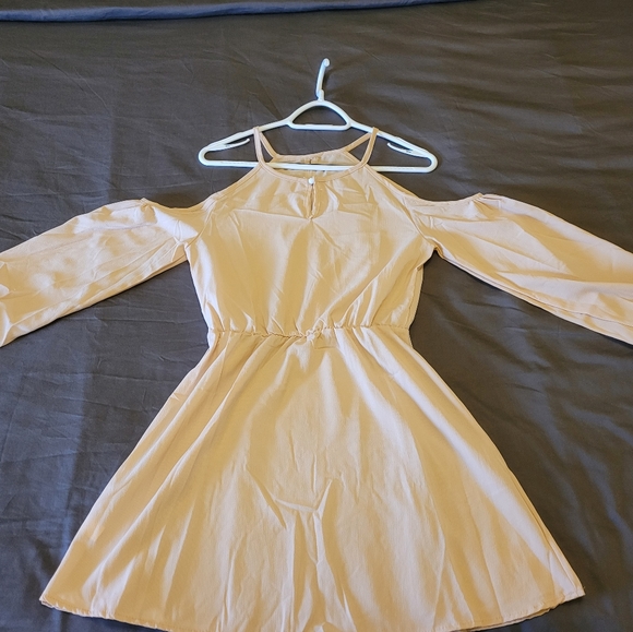 Dress women's size S - Picture 3 of 7
